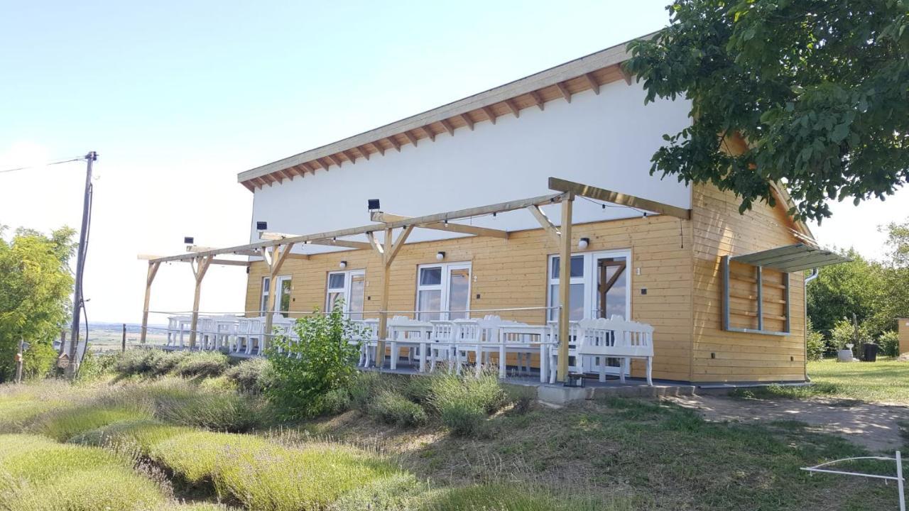 Levendulaszat Simontornya Exterior foto